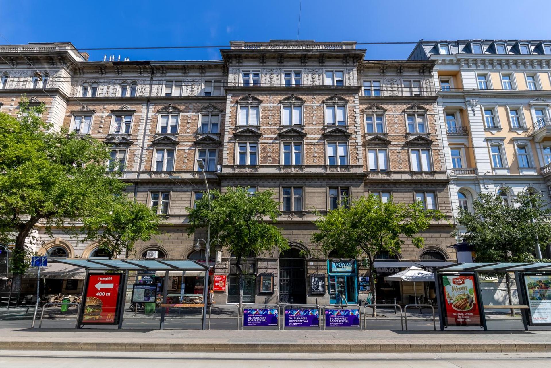Charming Studio Apartments In Central Budapest, Budapest